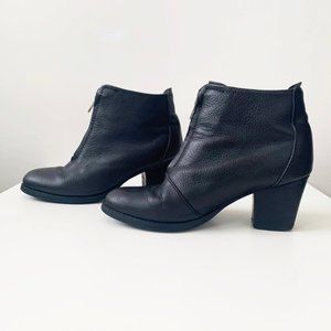 Vintage genuine leather zipper heeled boots